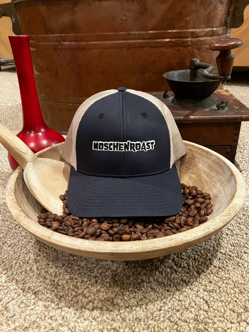 Trucker Hat in Navy/Khaki