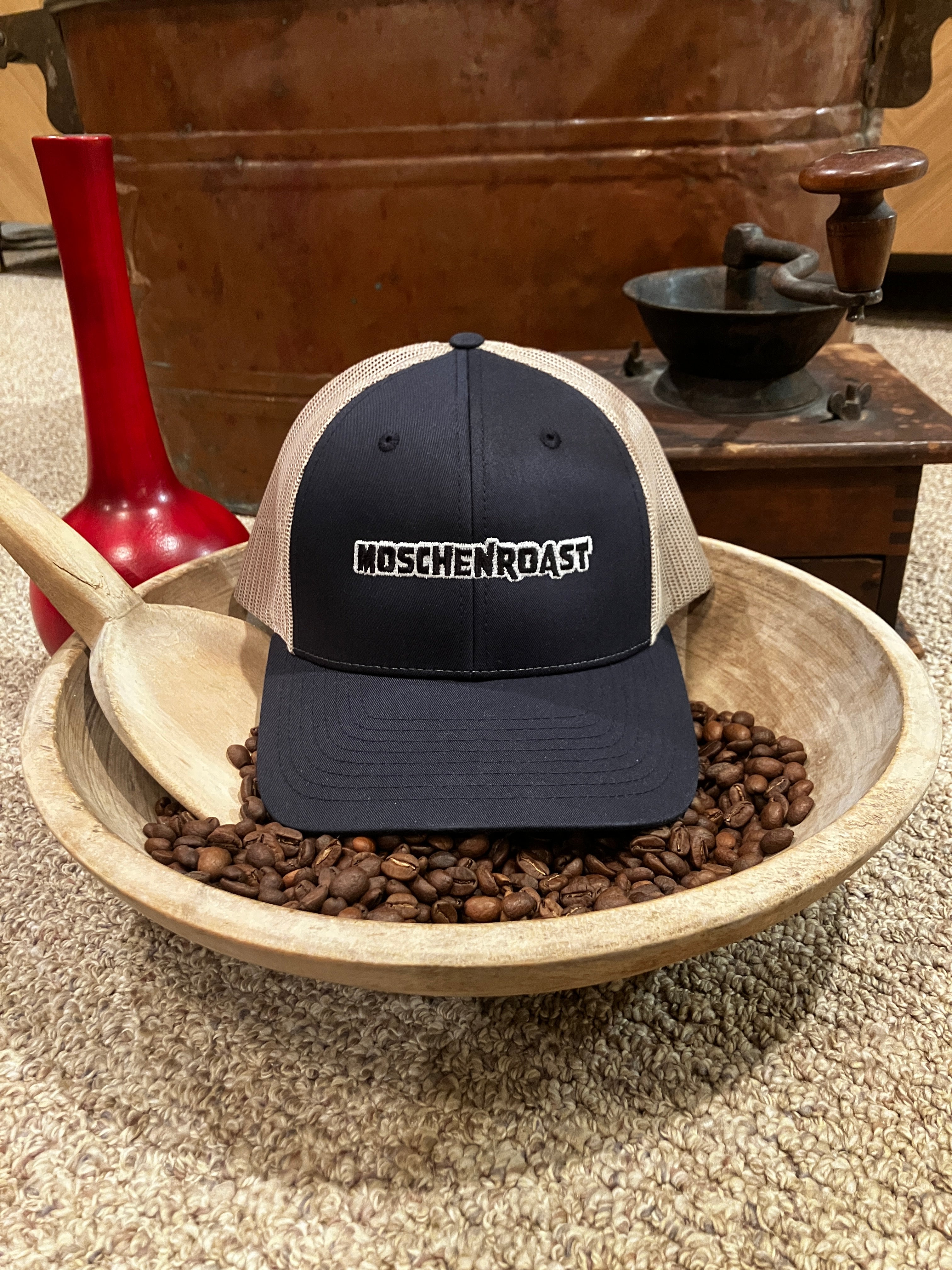 Trucker Hat in Navy/Khaki